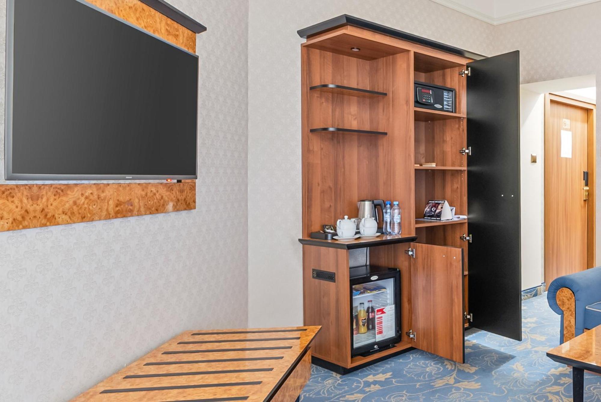 Hotel Diament Plaza Gliwice Dış mekan fotoğraf