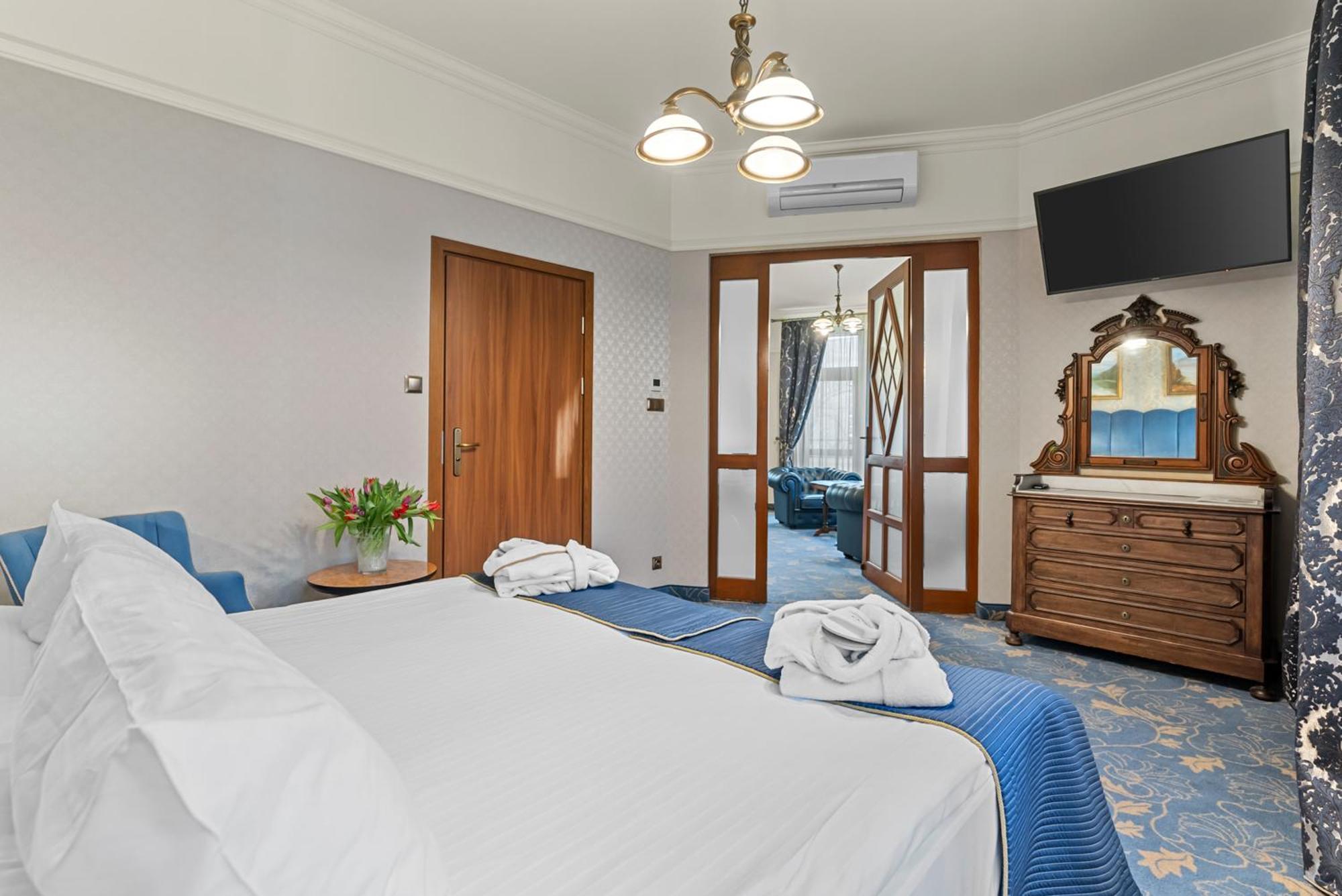 Hotel Diament Plaza Gliwice Dış mekan fotoğraf